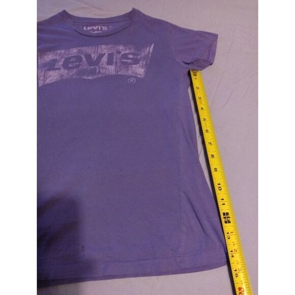 Levi's brand Ladies Tee - Small (0378) - Picture 2 of 7